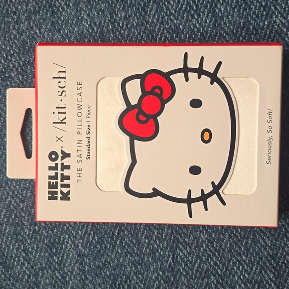 ❤️BUY 2 GET 1 FREE Kitsch x Hello Kitty Satin Pillowcase in Ivory Kitty Bow - Picture 10 of 16